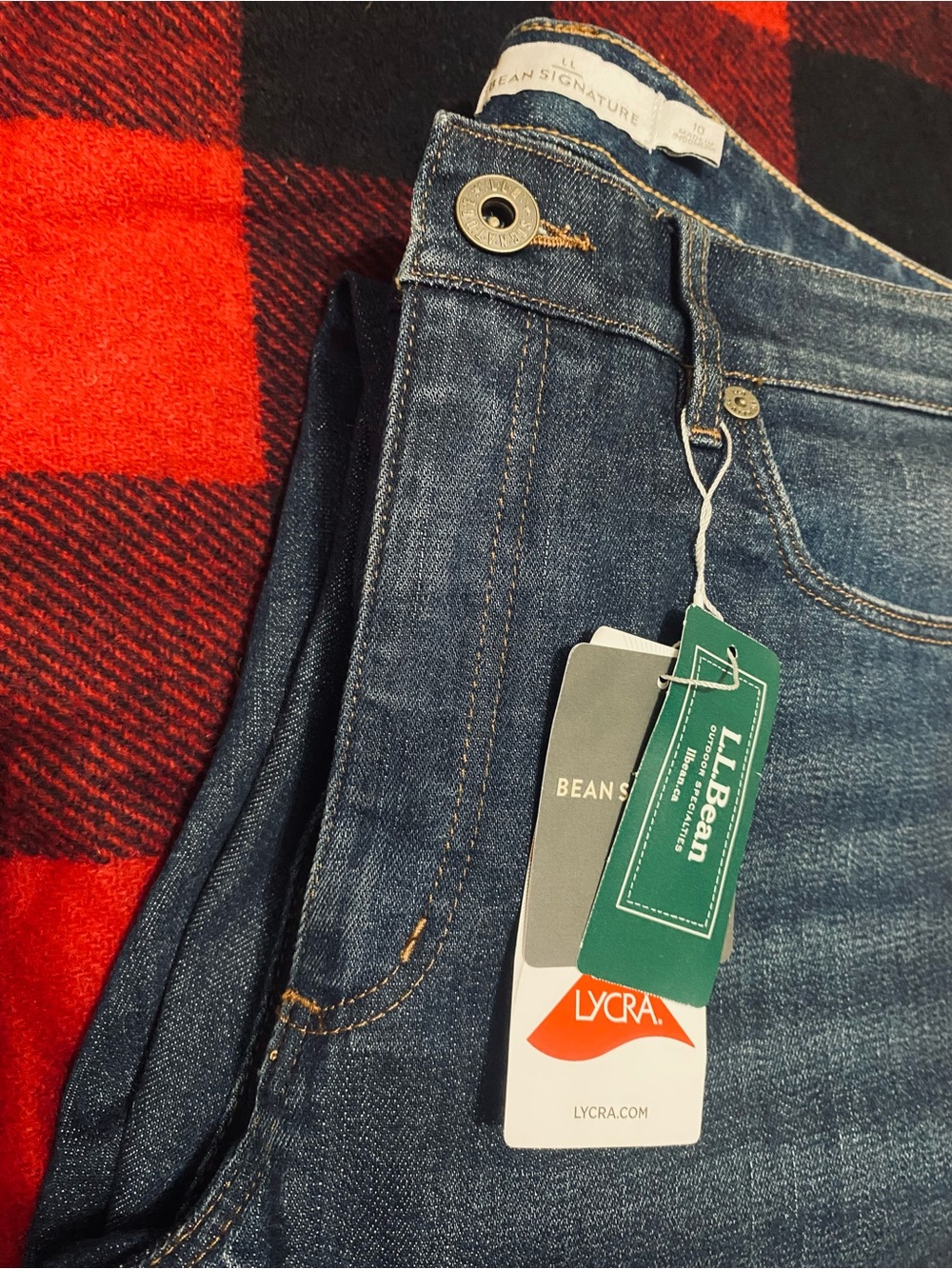 ✨ NWT L.L. Bean Signature Premium Skinny Jeans in Washed Indigo – Size 10 ✨